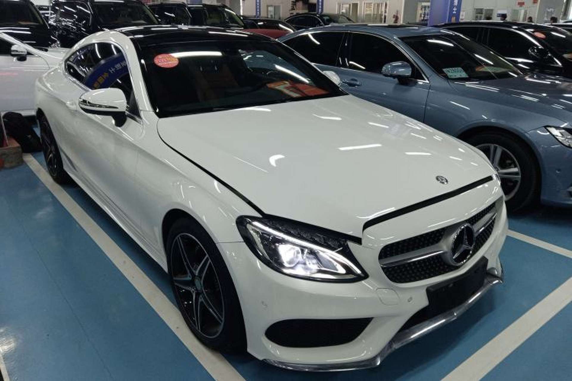Used Mercedes-Benz C-Class 2017 C 200 Coupe Exterior 2