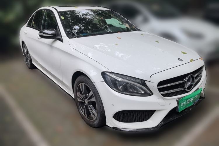 Used Mercedes-Benz C-Class 2017 Restyled C 200 Sport Edition Exterior 2