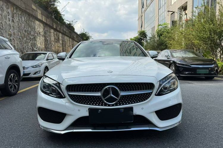 Used Mercedes-Benz C-Class 2017 Facelift C 300 Coupe Exterior 2