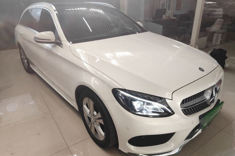 Used Mercedes-Benz C-Class 2017 C 180 Estate Exterior 2