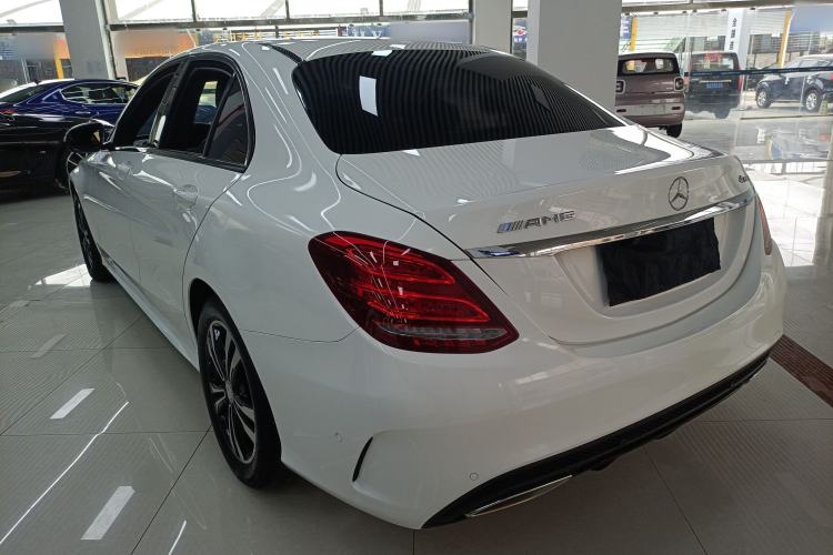 Used Mercedes-Benz C-Class 2017 C 200 Sport Edition Exterior 2