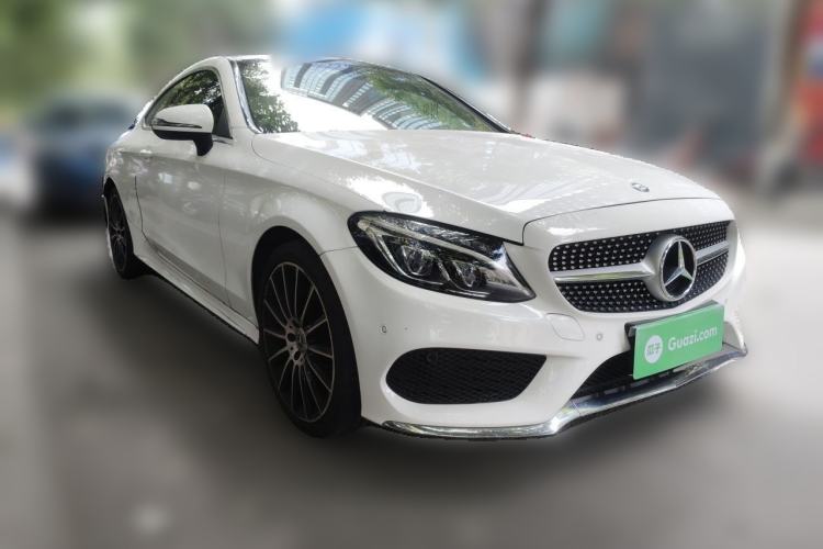 Used Mercedes-Benz C-Class 2017 C 200 4MATIC Coupe Exterior 2