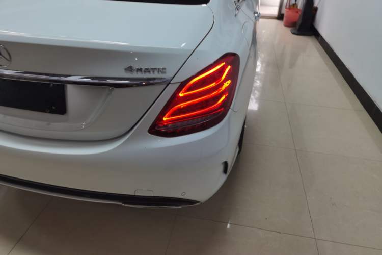 Used Mercedes-Benz C-Class 2017 C 200 L 4MATIC Sport Edition Exterior 3