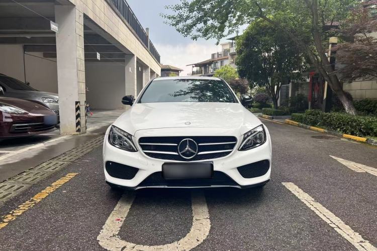 Used Mercedes-Benz C-Class 2017 C 200 Sport Edition Exterior 3