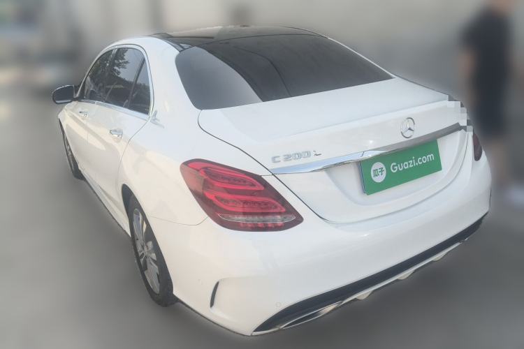 Used Mercedes-Benz C-Class 2017 Facelift C 200 L Sport Edition Exterior 3
