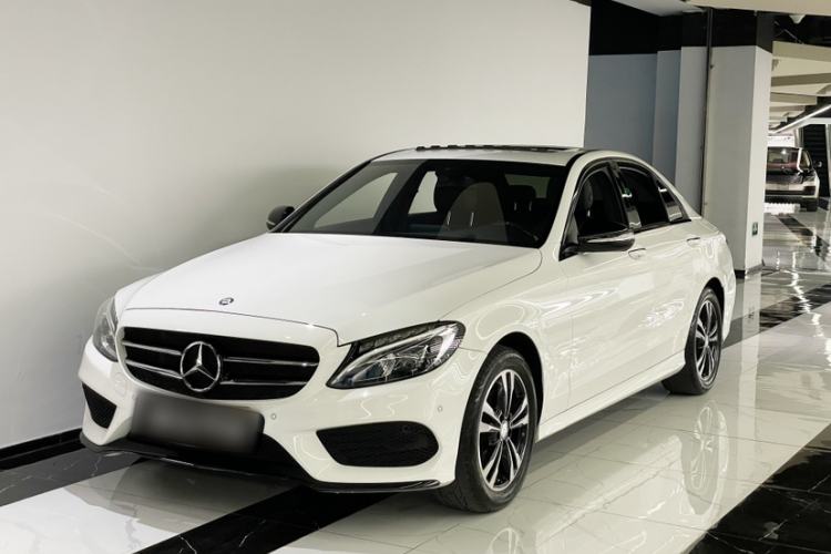 Used Mercedes-Benz C-Class 2017 C 200 Sport Edition Exterior 3