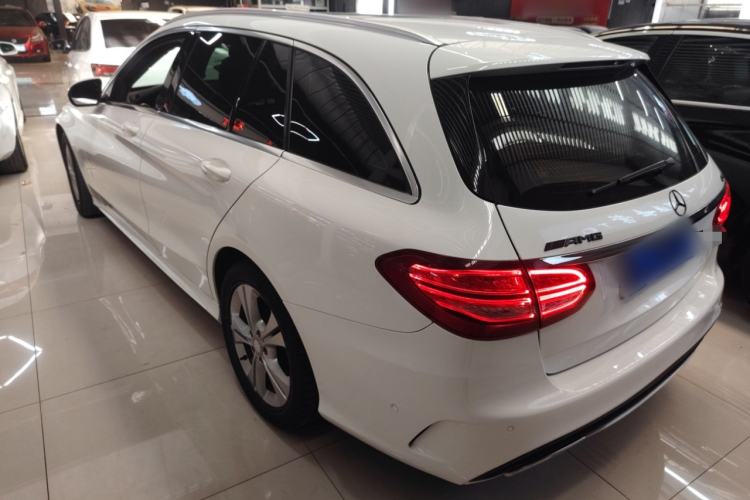 Used Mercedes-Benz C-Class 2017 C 180 Estate Exterior 3