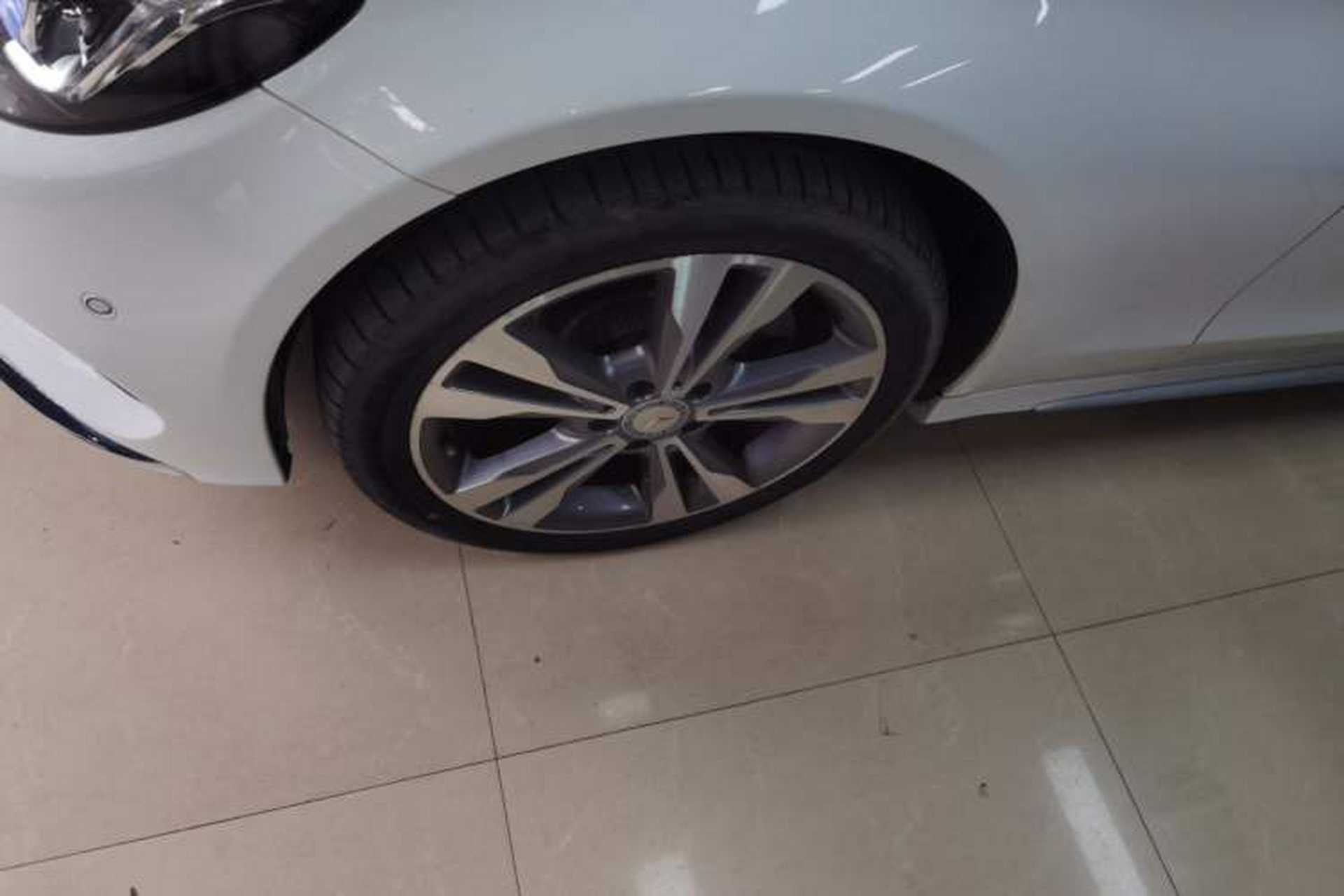 Used Mercedes-Benz C-Class 2017 C 200 L 4MATIC Sport Edition Exterior 4