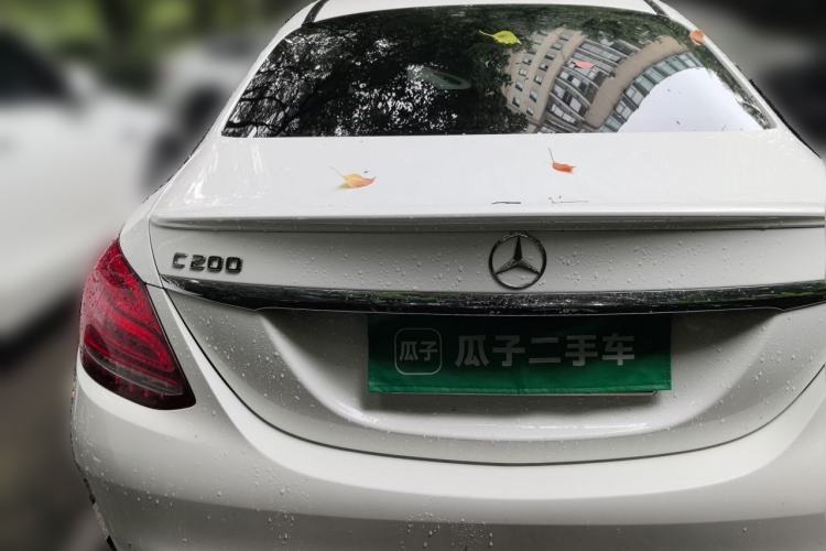 Used Mercedes-Benz C-Class 2017 Restyled C 200 Sport Edition Exterior 4