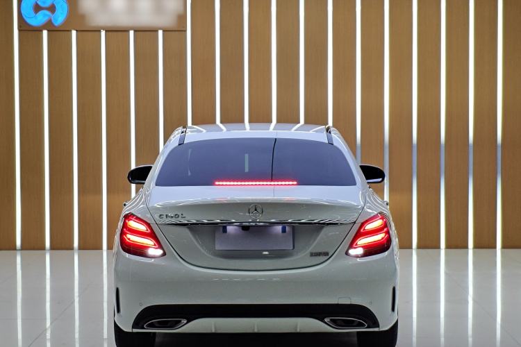 Used Mercedes-Benz C-Class 2017 Restyled C 180 L Fashion Edition Sport Version Exterior 4