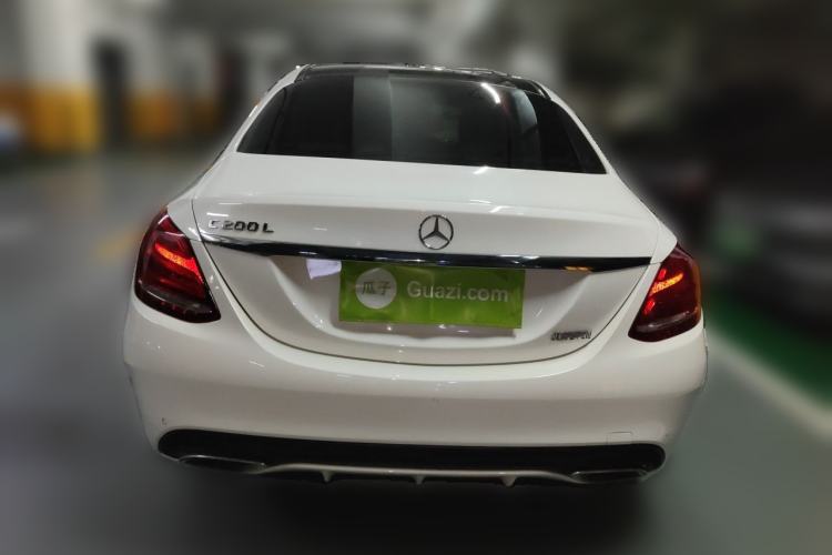 Used Mercedes-Benz C-Class 2017 Facelift C 200 L Sport Edition Exterior 4