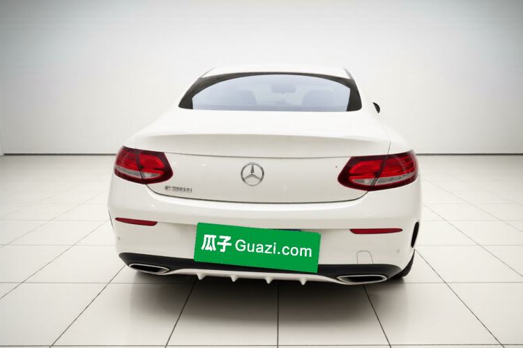 Used Mercedes-Benz C-Class 2017 Facelift C 200 Coupe Exterior 4