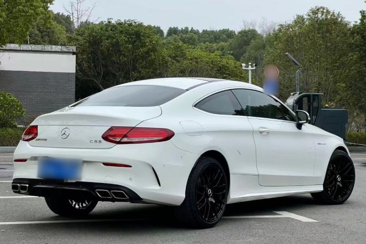 Used Mercedes-Benz C-Class 2017 C 200 4MATIC Coupe Exterior 5