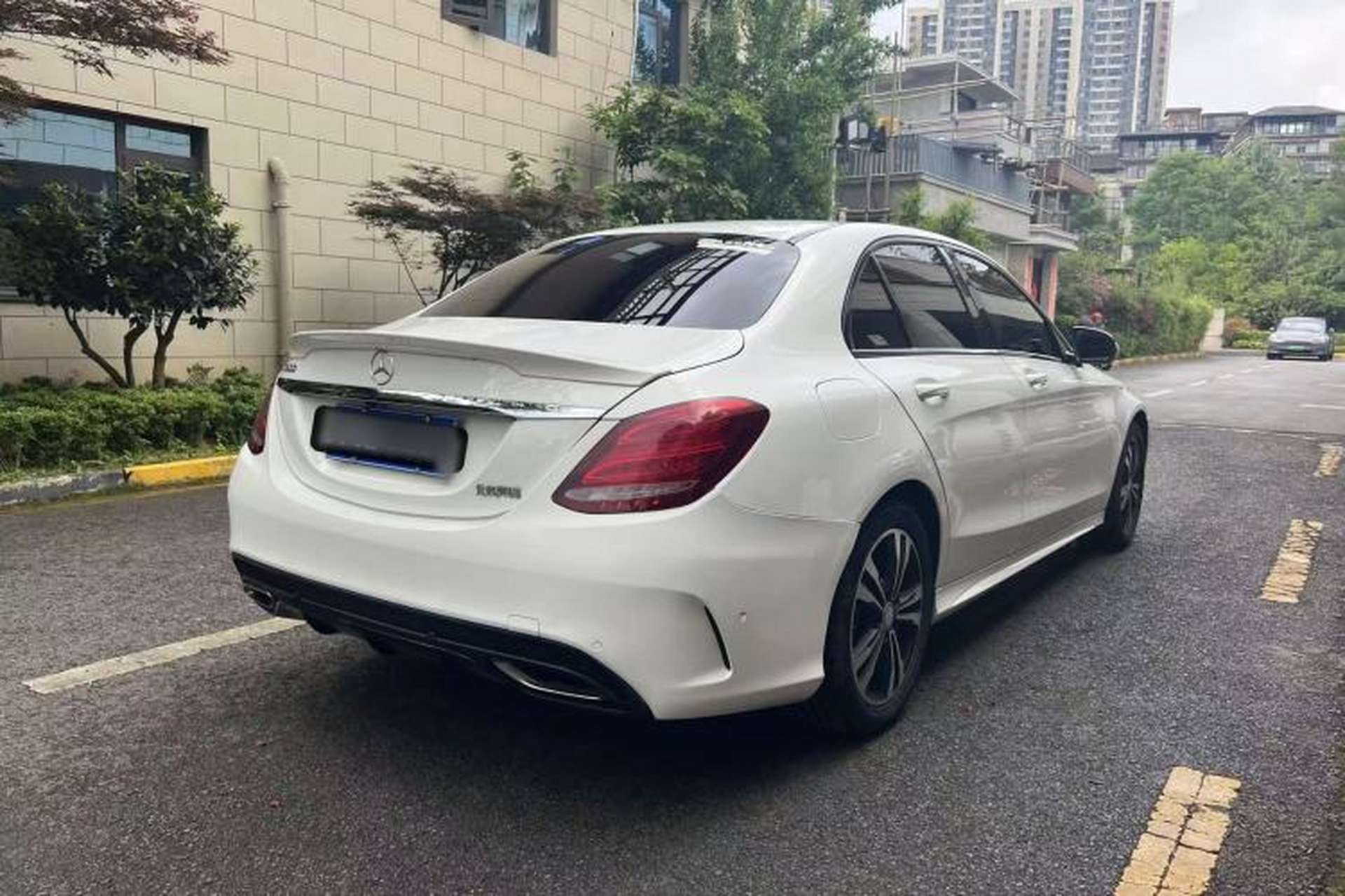 Used Mercedes-Benz C-Class 2017 C 200 Sport Edition Exterior 6