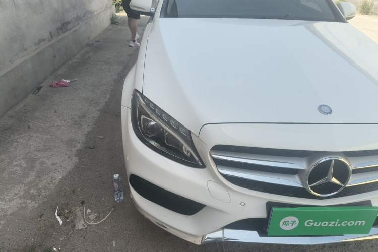 Used Mercedes-Benz C-Class 2017 Facelift C 200 L Sport Edition Exterior 6