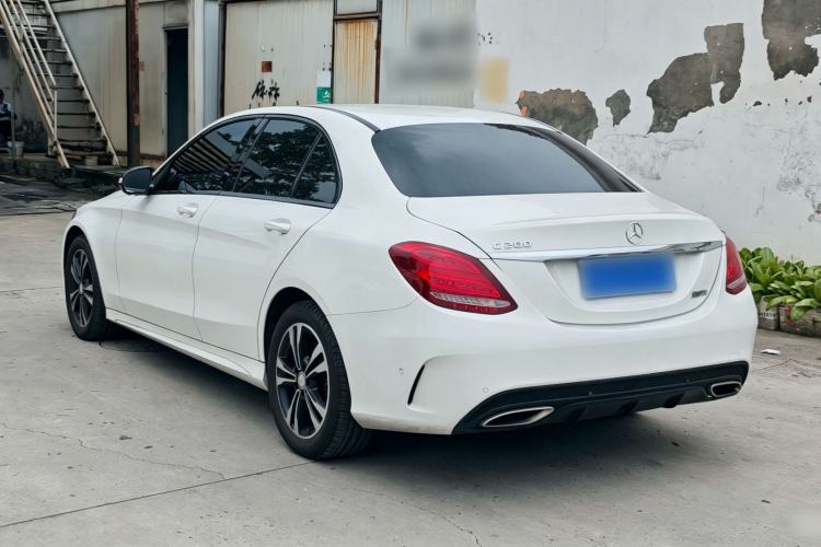Used Mercedes-Benz C-Class 2017 C 200 Sport Edition Exterior 6