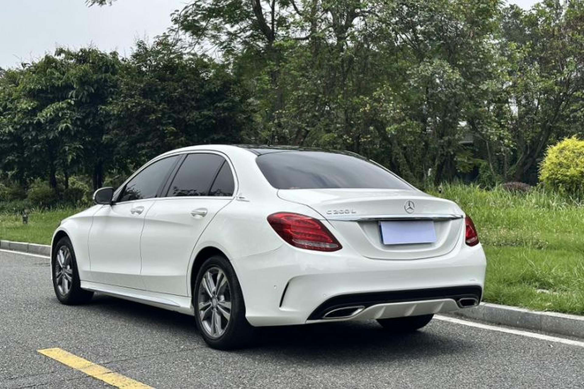 Used Mercedes-Benz C-Class 2017 C 200 L Sport Edition Exterior 6