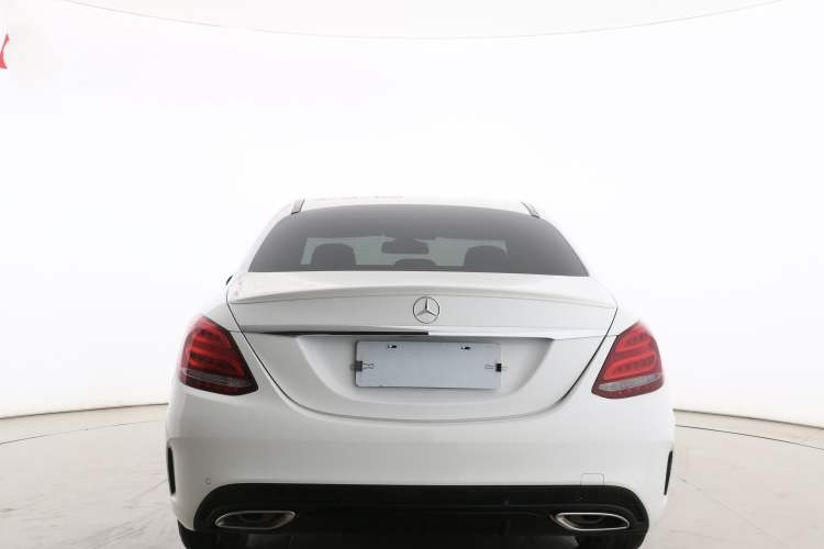 Used Mercedes-Benz C-Class 2017 Restyled C 200 Sport Edition Exterior 7
