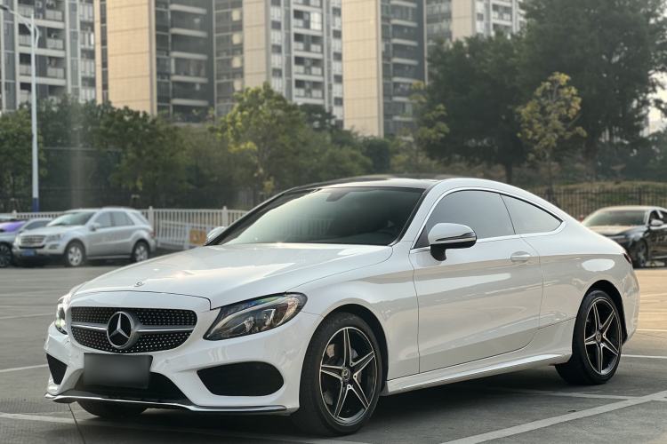 Used Mercedes-Benz C-Class 2017 Facelift C 200 Coupe Exterior 7