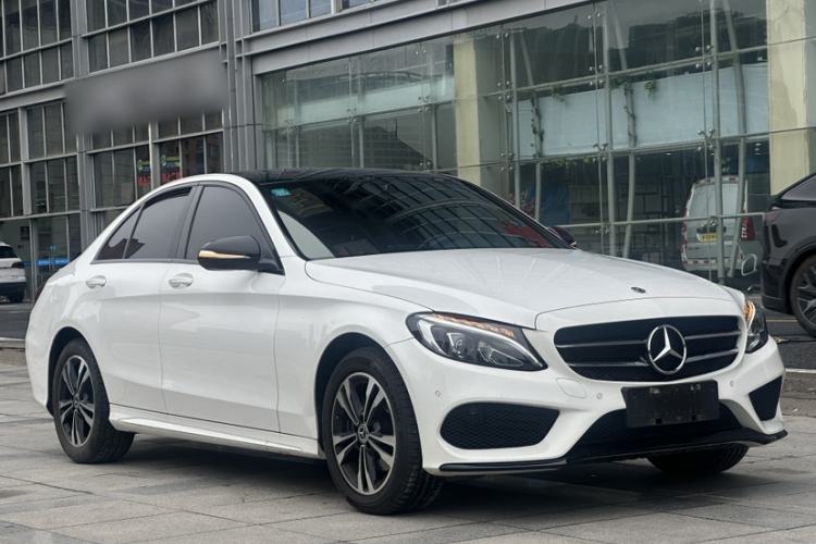 Used Mercedes-Benz C-Class 2017 Restyled C 200 Sport Edition Exterior 7