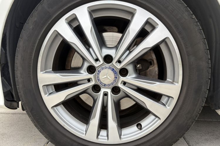 Used Mercedes-Benz C-Class 2017 Facelift C 200 L Sport Edition Exterior 8
