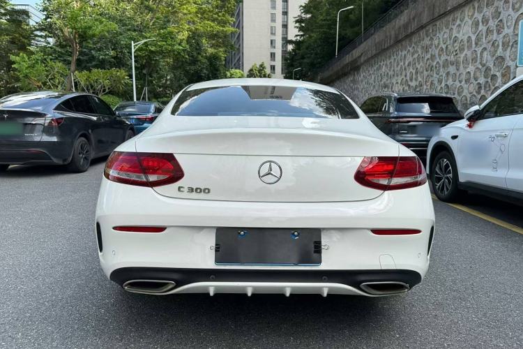 Used Mercedes-Benz C-Class 2017 Facelift C 300 Coupe Exterior 8