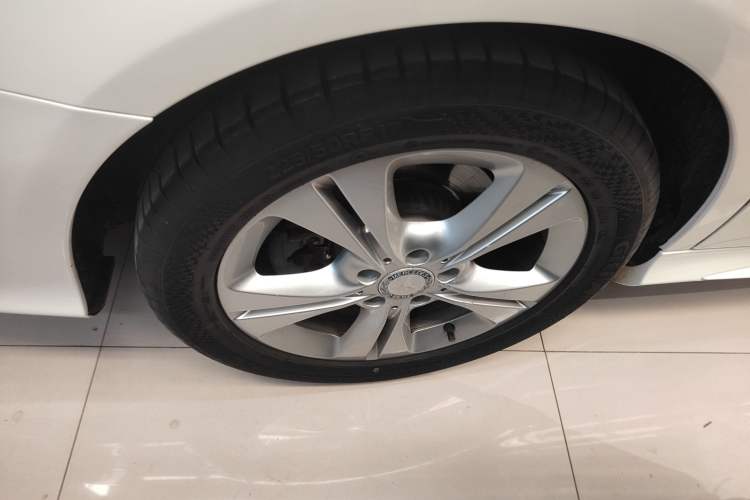 Used Mercedes-Benz C-Class 2017 C 180 Estate Exterior 8