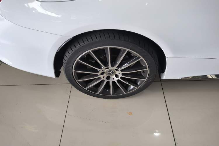 Used Mercedes-Benz C-Class 2017 C 200 4MATIC Coupe Exterior 8