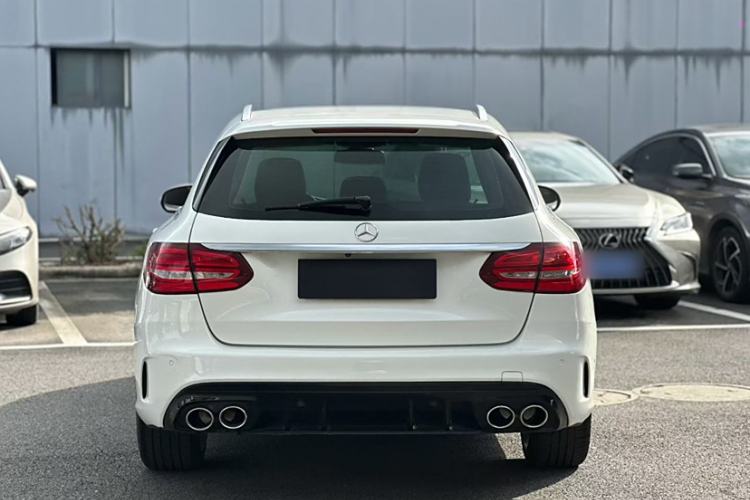Used Mercedes-Benz C-Class 2017 C 200 station wagon Exterior 8