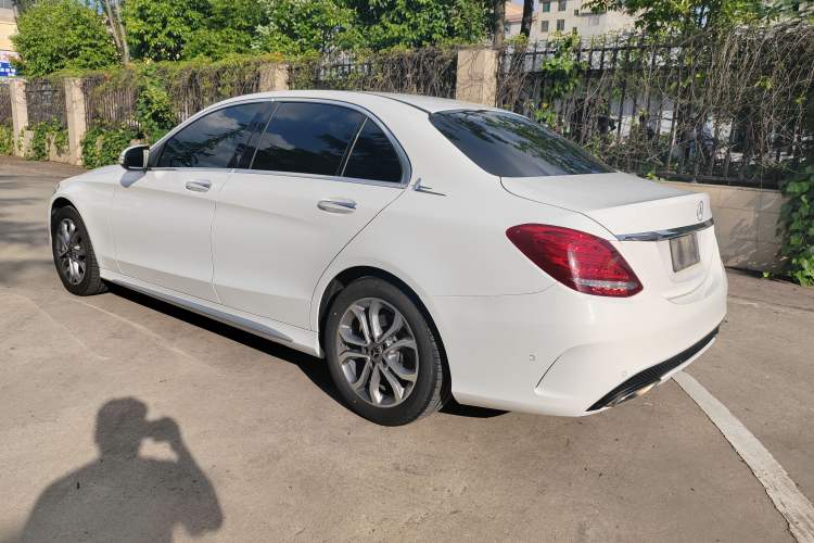 Used Mercedes-Benz C-Class 2017 Restyled C 180 L Fashion Edition Sport Version Exterior 8
