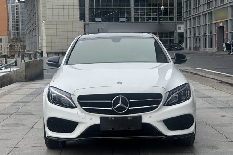 Used Mercedes-Benz C-Class 2017 Restyled C 200 Sport Edition Exterior 8