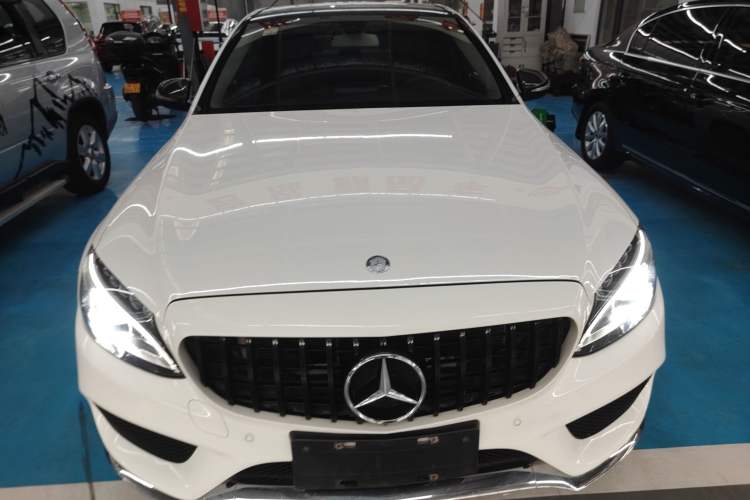 Used Mercedes-Benz C-Class 2017 C 200 L Sport Edition Front