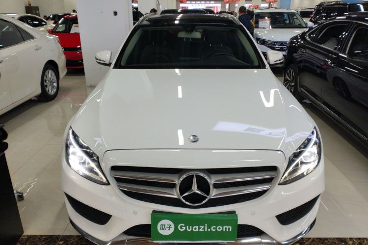 Used Mercedes-Benz C-Class 2017 C 200 station wagon Front
