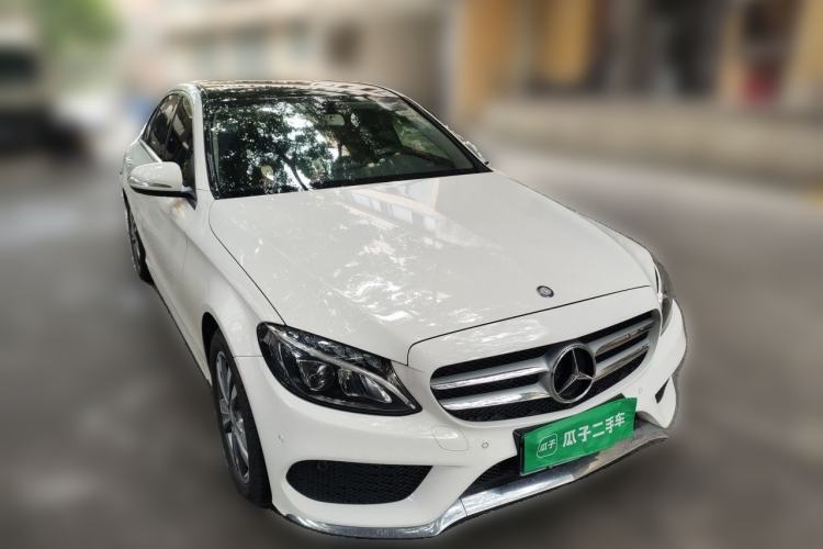 Used Mercedes-Benz C-Class 2017 C 200 L Sport Edition Front Right 45 Deg