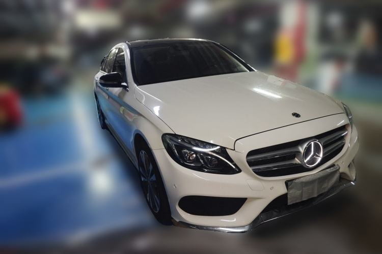 Used Mercedes-Benz C-Class 2017 Facelift C 200 L 4MATIC Sport Edition Front Right 45 Deg