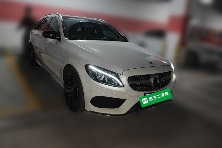 Used Mercedes-Benz C-Class 2017 Facelift C 180 Estate Front Right 45 Deg