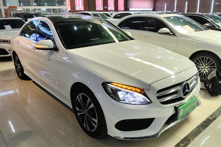 Used Mercedes-Benz C-Class 2017 C 200 L Sport Edition Front Right 45 Deg
