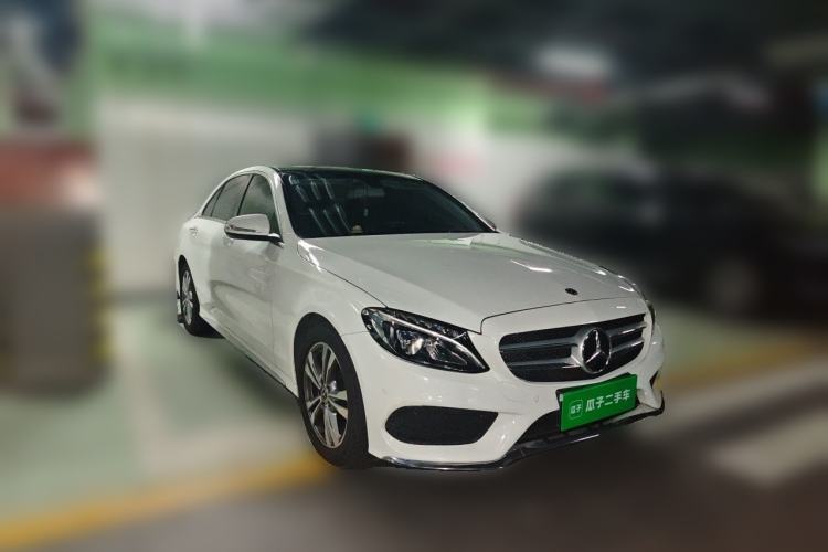Used Mercedes-Benz C-Class 2017 Facelift C 200 L Sport Edition Front Right 45 Deg