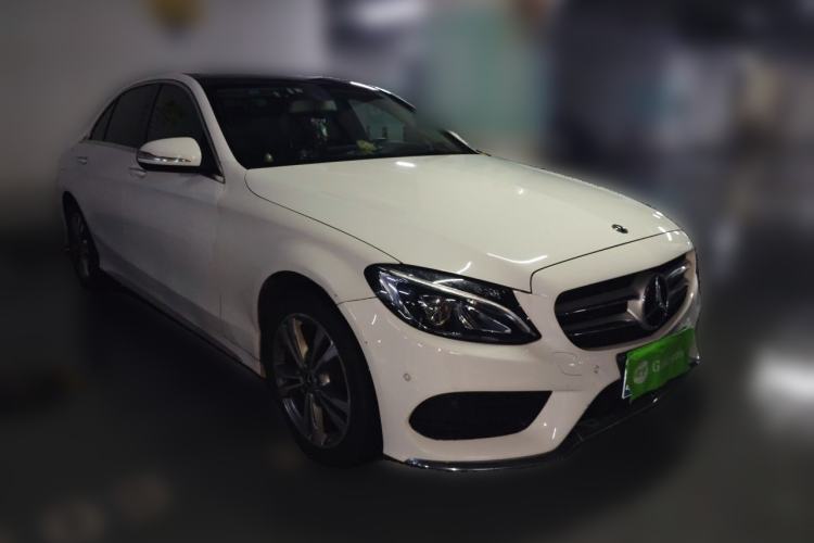 Used Mercedes-Benz C-Class 2017 Facelift C 200 L Sport Edition Front Right 45 Deg