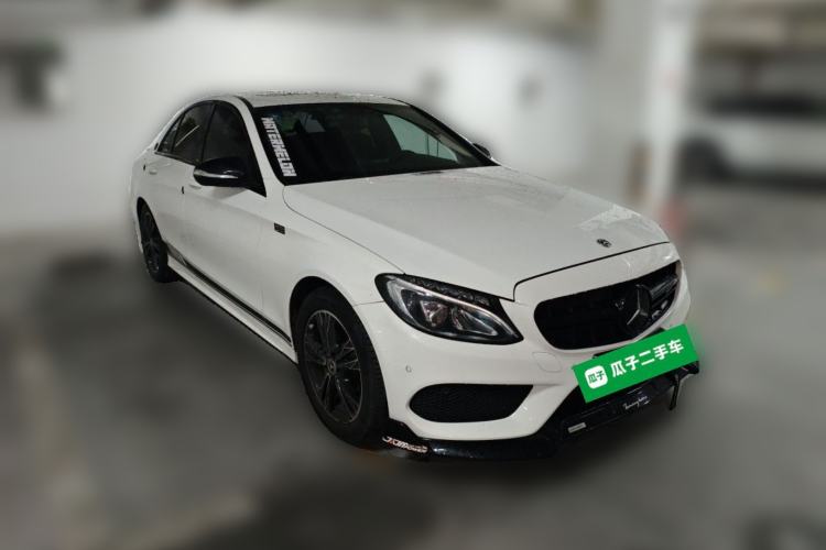 Used Mercedes-Benz C-Class 2017 C 200 Sport Edition Front Right 45 Deg