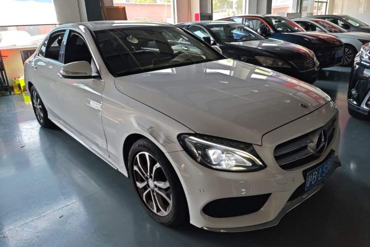 Used Mercedes-Benz C-Class 2017 C 180 L Sport Edition Front Right 45 Deg