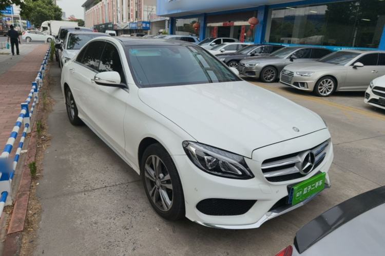 Used Mercedes-Benz C-Class 2017 Facelift C 200 L Sport Edition Front Right 45 Deg