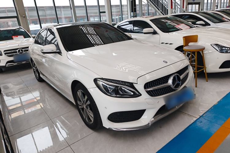 Used Mercedes-Benz C-Class 2017 C 200 L Sport Edition Front Right 45 Deg