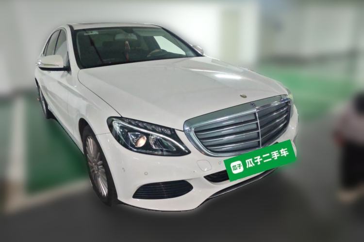 Used Mercedes-Benz C-Class 2017 Facelifted C 180 L Stylish Edition Front Right 45 Deg