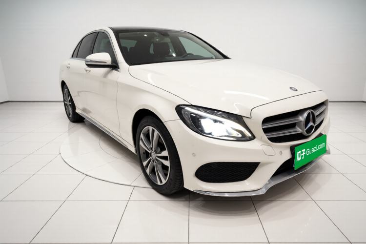 Used Mercedes-Benz C-Class 2017 C 200 L Sport Edition Front Right 45 Deg