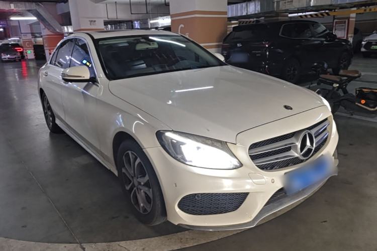 Used Mercedes-Benz C-Class 2017 C 180 L Sport Edition Front Right 45 Deg