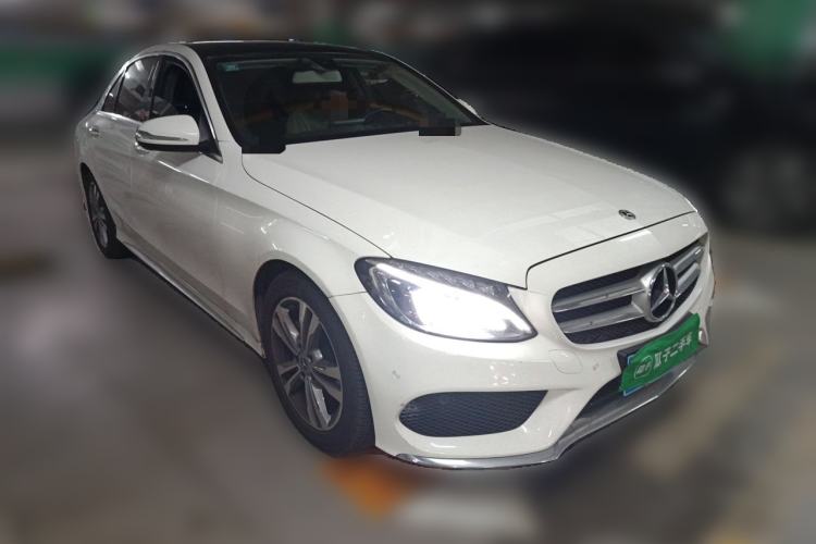 Used Mercedes-Benz C-Class 2017 Facelift C 200 L Sport Edition Front Right 45 Deg
