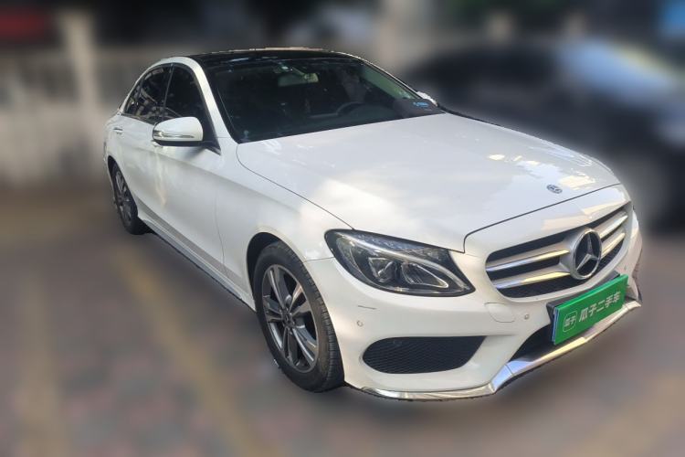 Used Mercedes-Benz C-Class 2017 Facelift C 200 L Sport Edition Front Right 45 Deg