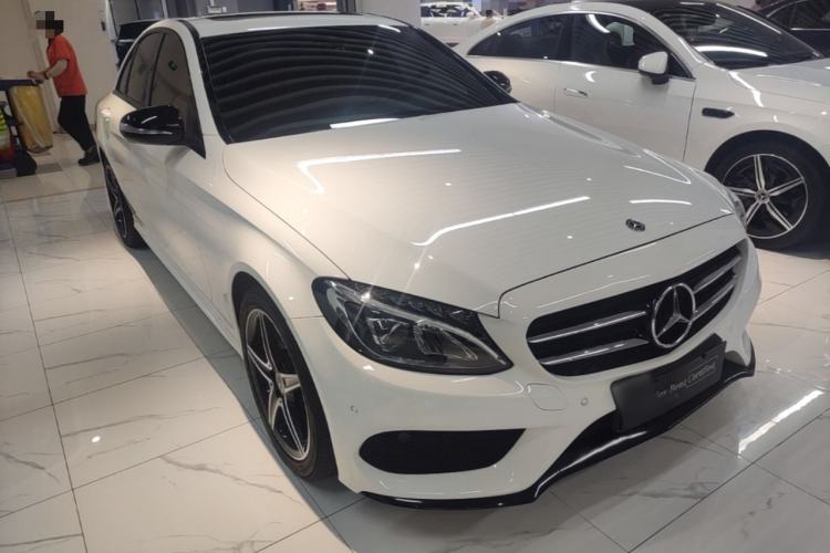 Used Mercedes-Benz C-Class 2017 Restyled C 200 Sport Edition Front Right 45 Deg