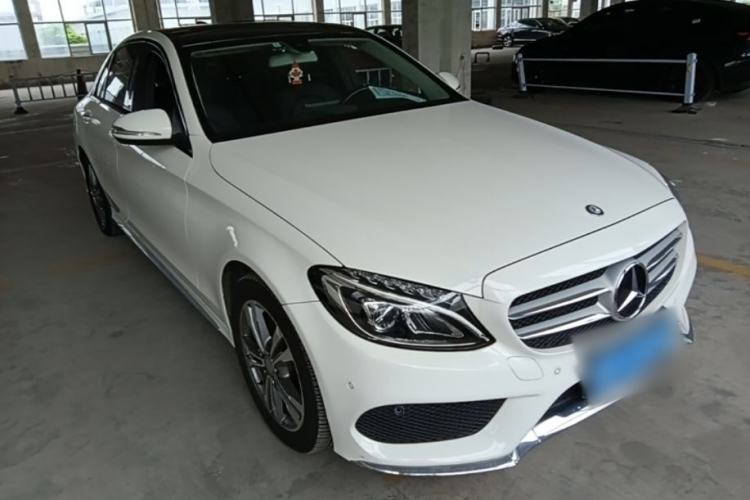 Used Mercedes-Benz C-Class 2017 C 200 L Sport Edition Front Right 45 Deg